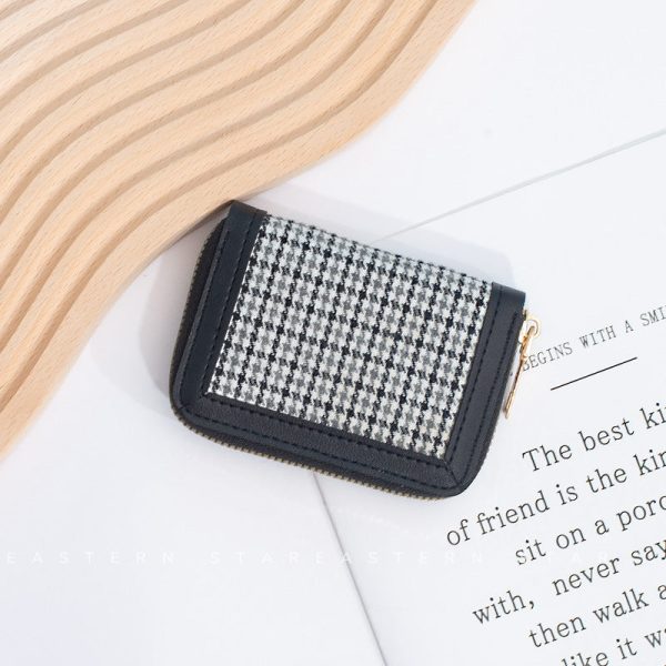 aa4531dd-a256-4bdb-8fbb-f8f4dea1f368